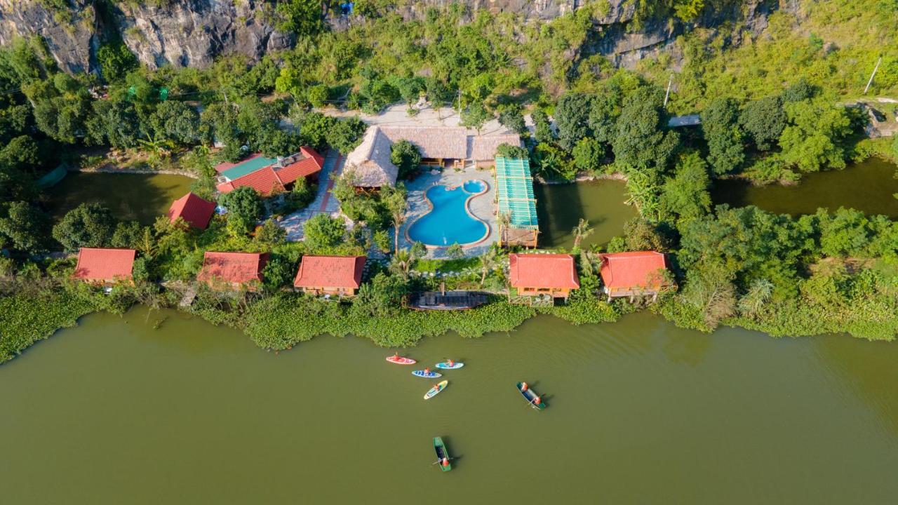 Xuan Son Lakeside Bungalow Ninh Binh Dış mekan fotoğraf