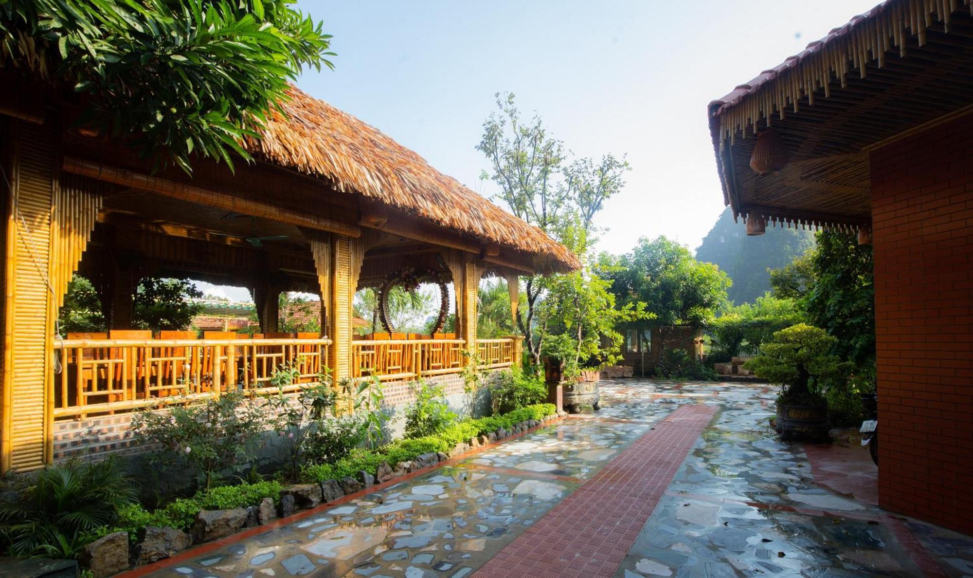 Xuan Son Lakeside Bungalow Ninh Binh Dış mekan fotoğraf